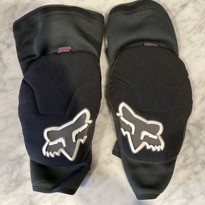 Fox knee pads